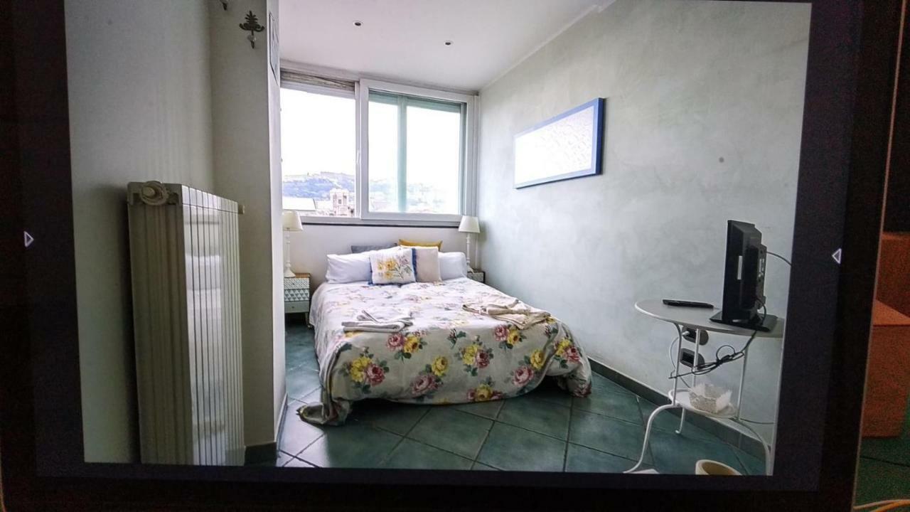 La Casa Sui Tetti Panzió Nápoly Kültér fotó